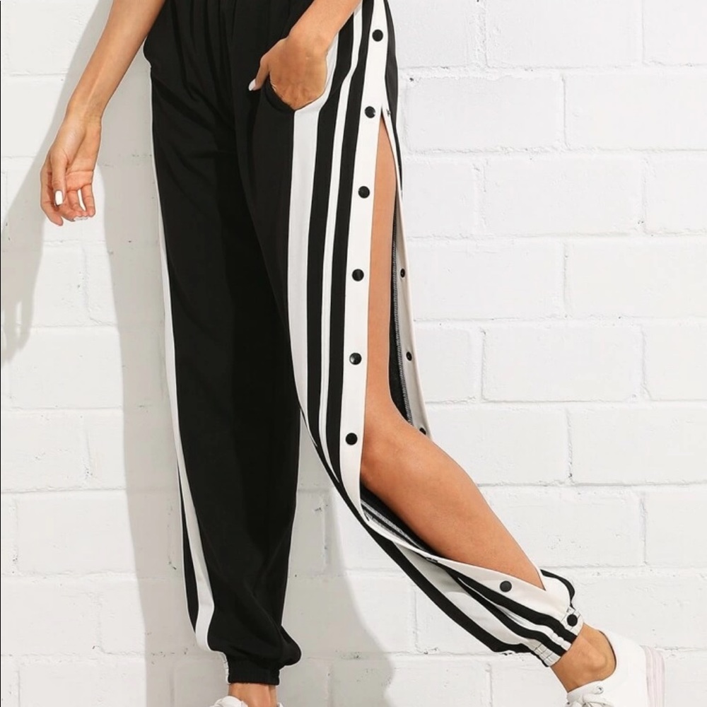 Black and white joggers pants
